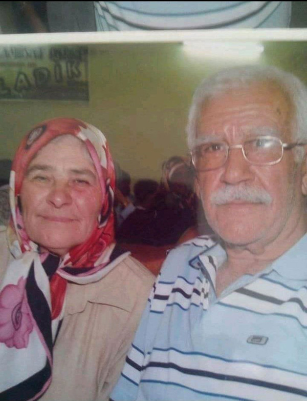 Antalya'da traktör şarampole devrildi! 1 ölü 1 yaralı - Resim: 1