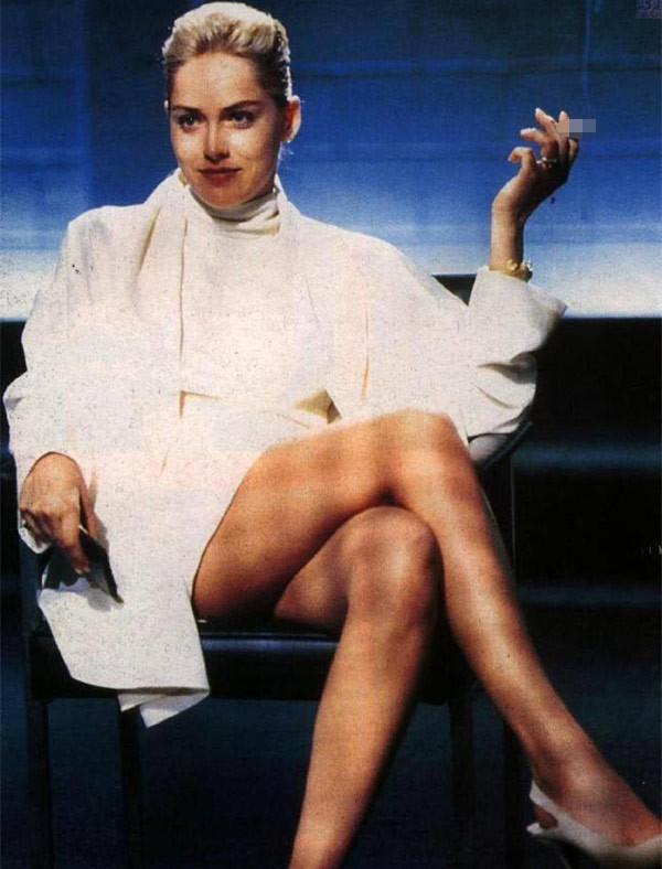 Sharon Stone'den 25 yıl sonra aynı oturuş - Resim: 3