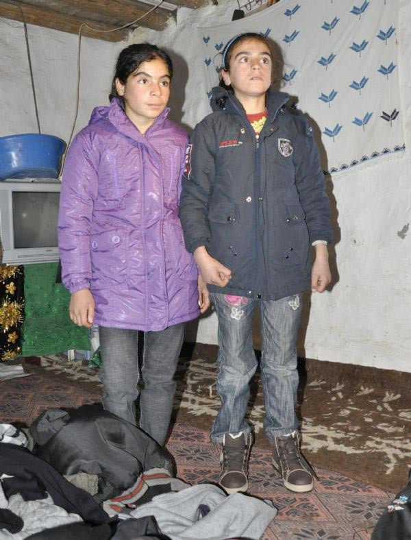 Terlikli kızın artık botu var - Resim: 1