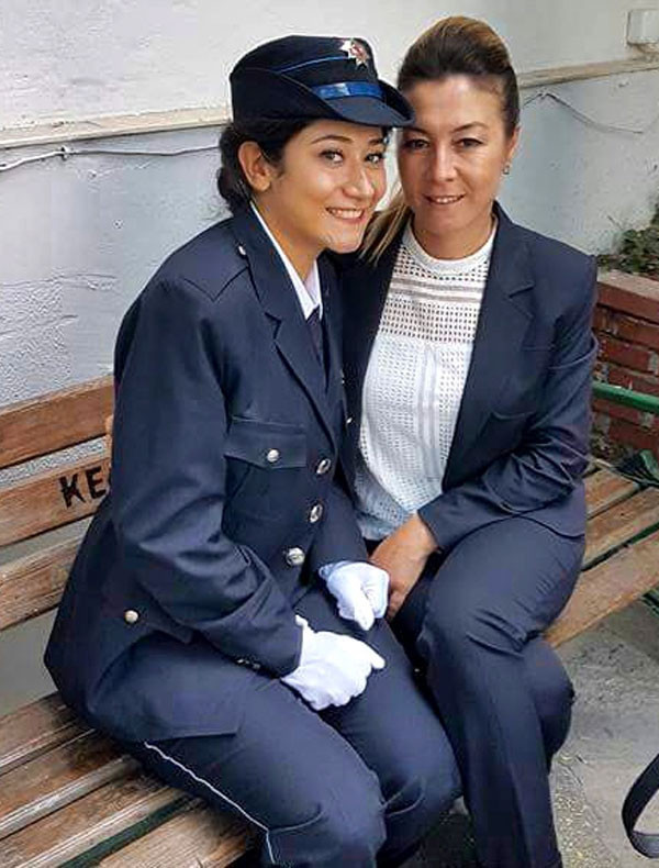 Kaymakamlık binasında korkunç olay! Acun Ilıcalı ile fotoğrafı varmış - Resim: 3