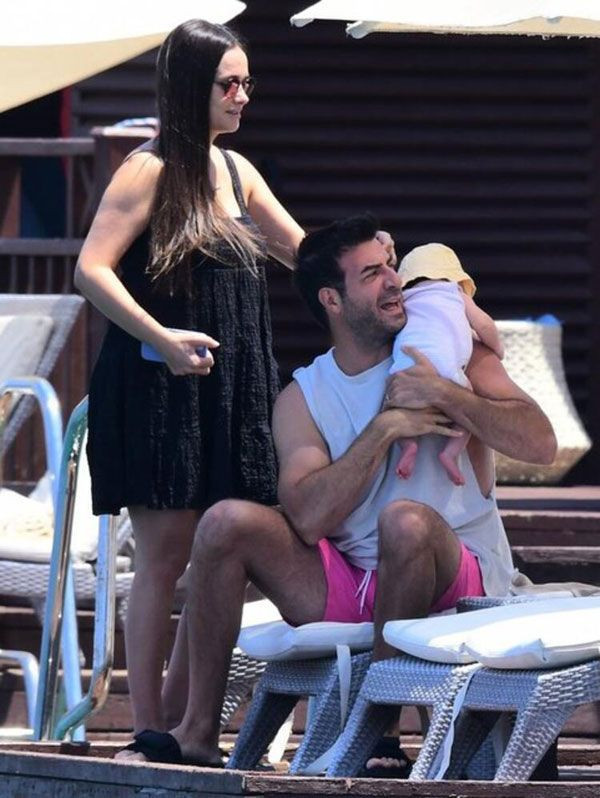 Taze anne Hande Soral bebeğiyle ilk tatiline çıktı! Bodrum'da eşiyle romantizm yaptı - Resim: 4