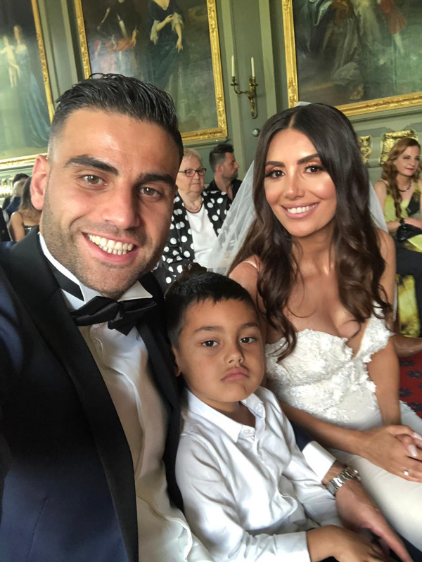 Deniz Türüç'ten ömürlük imza - Resim: 0