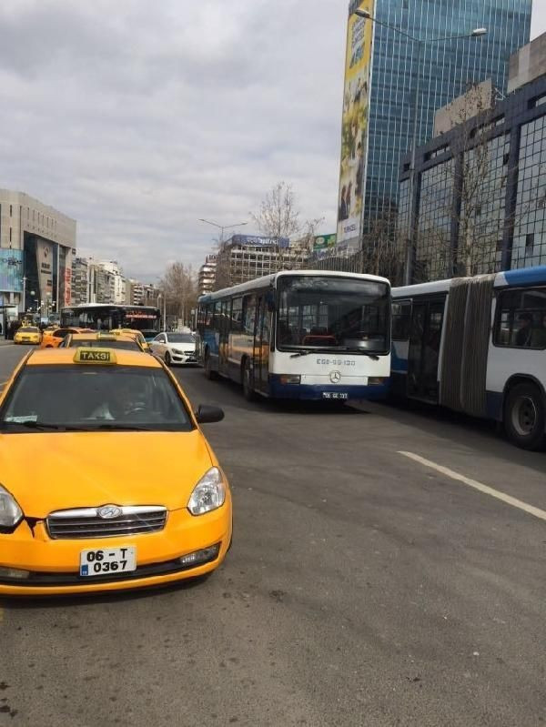 Ankara Kızılay'da yürek yakan not! - Resim: 4