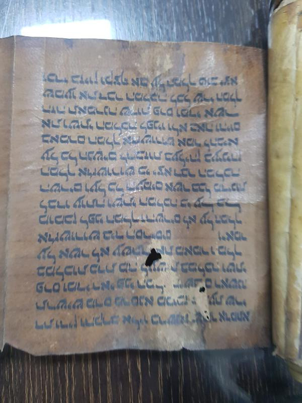 Bursa'da ester kitabını jandarmaya satmaya çalıştı yakalandı! Fiyatı dudak uçuklattı - Resim: 0