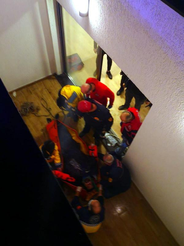 Bodrum'da kurtarılan kurye koronavirüs çıktı! 4 itfaiyeci karantinaya alındı - Resim: 0