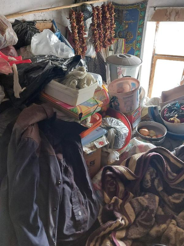 Konya'da 20 yıl boyunca çöp biriktirdi!  Eve girince şok oldular - Resim: 1