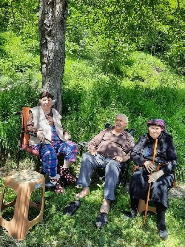 Trabzon'da büyük acı! Aynı aileden 3 kişi koronavirüse yenik düştü - Resim: 0