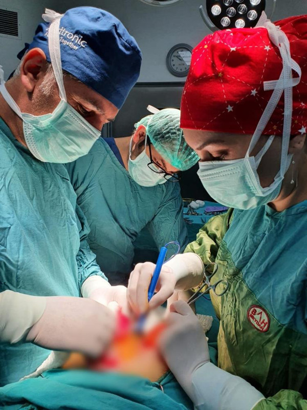 Samsun'da ağrıyla hastaneye gitti doktorlar şaştı kaldı: Geceleri hep yan yatardım - Resim: 1