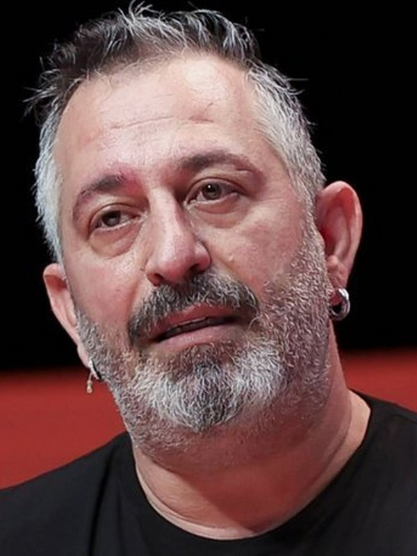 Cem Yılmaz'ı köşeye sıkıştıran aşk sorusu Verdiği cevap viral oldu! - Resim: 0