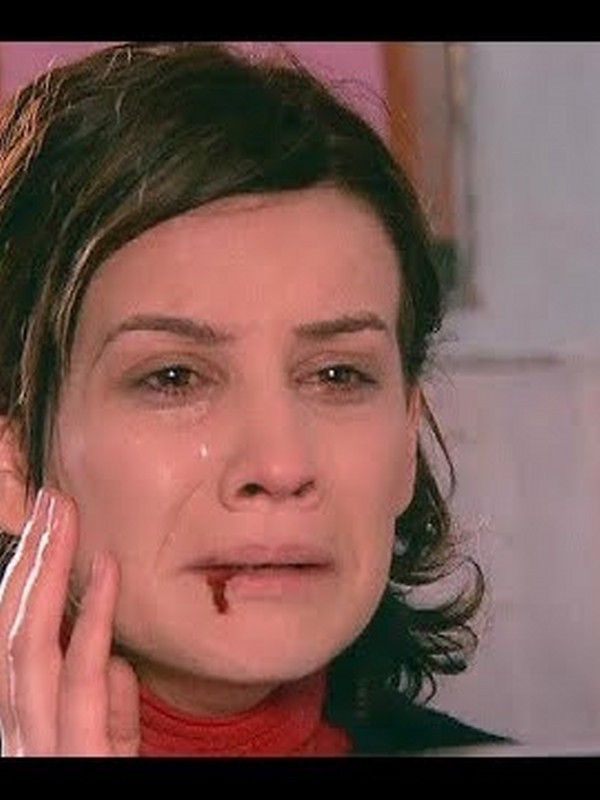 Esra Erol'a bak sen! Ünlü olmadan önce bakın ne iş yapıyormuş - Resim: 1