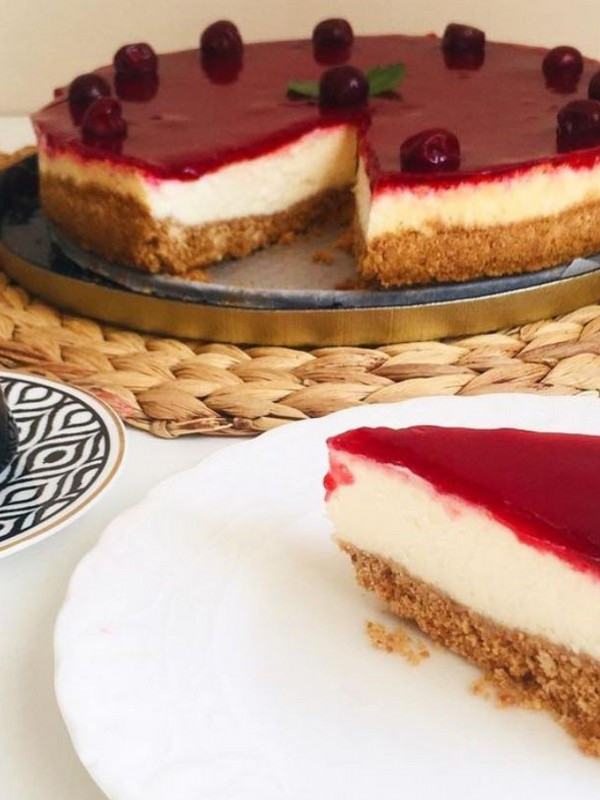 15 dakikada pişmeyen yalancı cheesecake tarifi... - Resim: 0