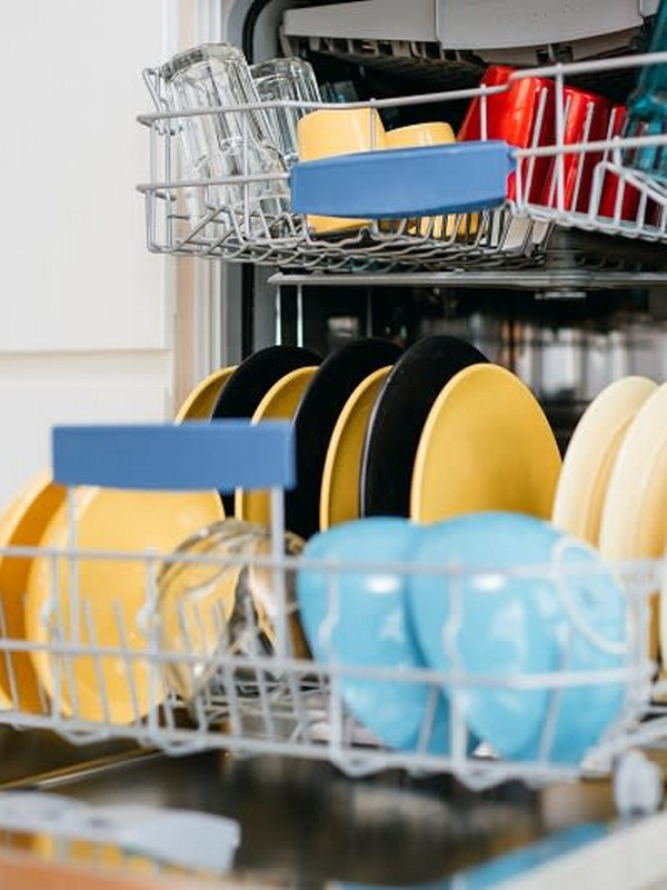 Bulaşık makineniz eskisi gibi yıkamıyor mu? Makinenizi ilk günkü gibi yapacak yöntemler... - Resim: 0