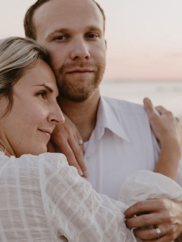 Sevgiliniz sizi gerçekten seviyor mu? Bu davranışlar ilişkiyi evliliğe götürüyor - Resim: 0