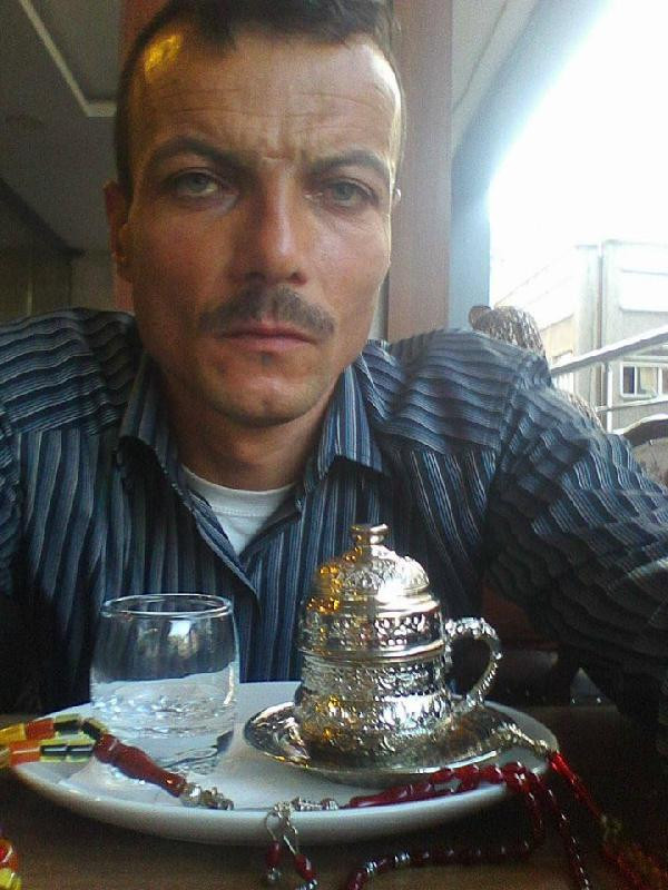 Katil babalar! Biri işkence ile 3 çocuğu katlettiler! - Resim: 2