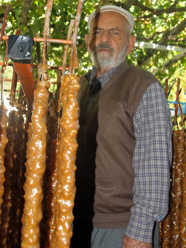 Kilosu 70 TL'den sunulan 300 yıllık tatlı: Kedi bacağı - Resim: 2