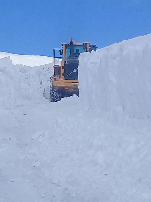 Askeri üs bölgesinin yolunu böyle açtılar! - Resim: 4