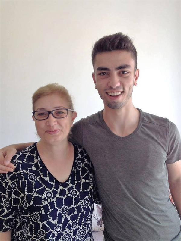 Şehit annesi oğlunun silah arkadaşına sordu gözyaşları sel oldu! - Resim: 3