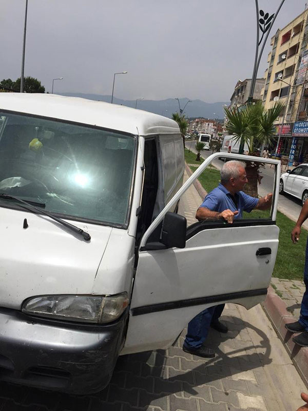 İYİ Parti'li başkan çarptı ve kaçtı! - Resim: 1