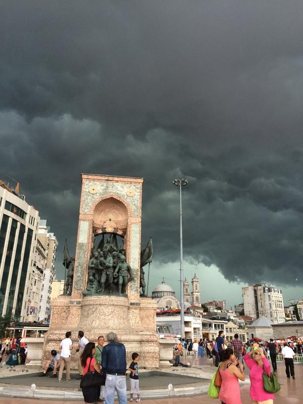 İstanbul'da şiddetli yağış - Resim: 1