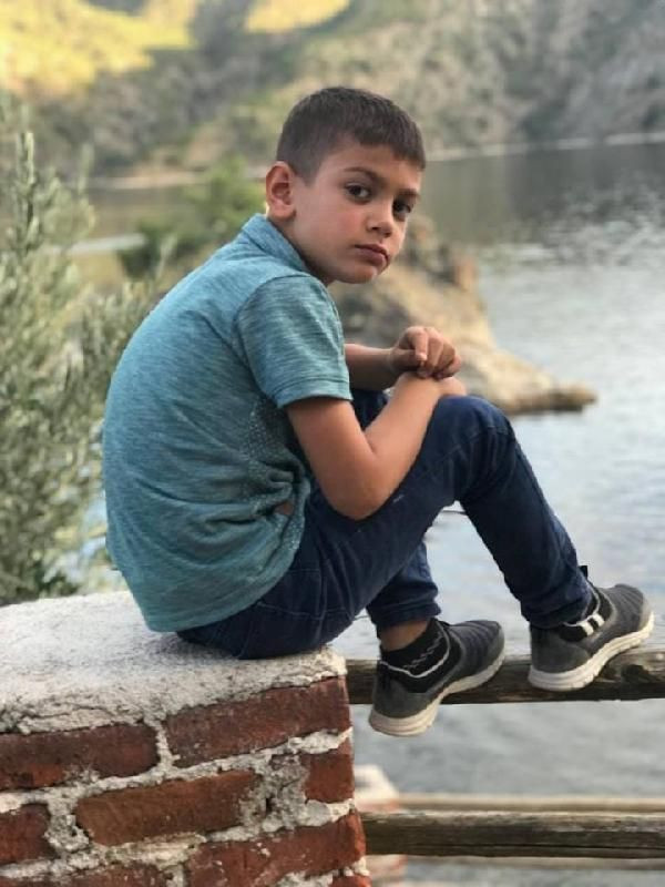 Daha 8 yaşındaydı! Özel halk otobüsünün altında kalarak can verdi - Resim: 1