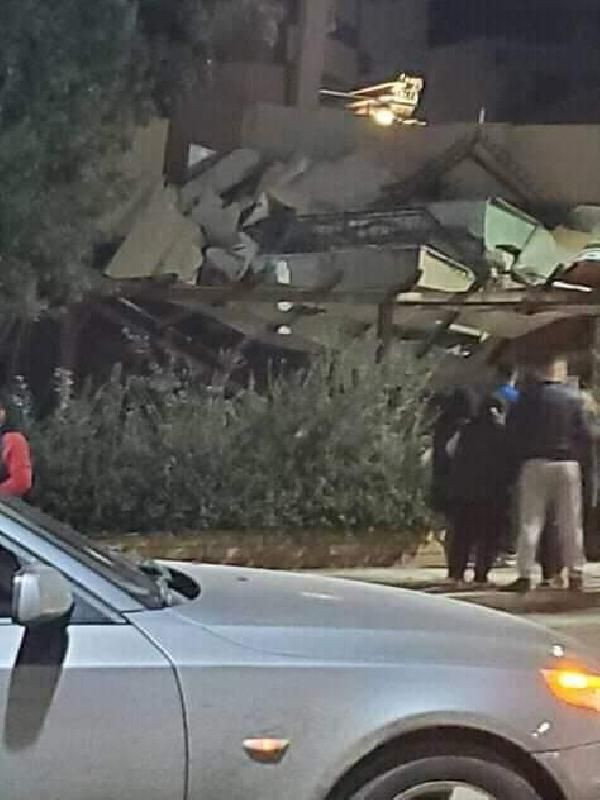 Arnavutluk'ta peş peşe iki büyük deprem! Enkaz altında çok sayıda insan ve ölüler var - Resim: 2