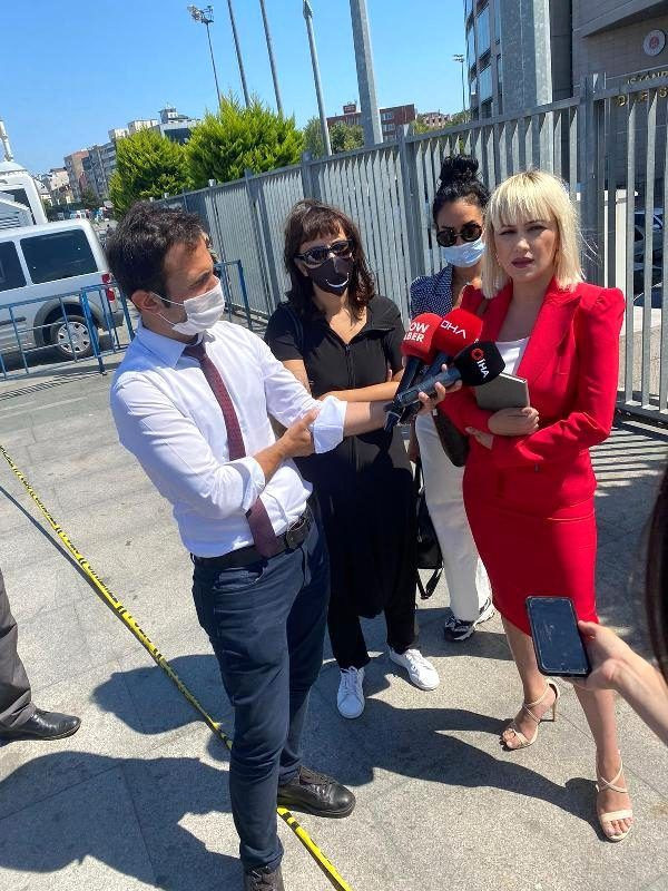 Yeşim Salkım kendisine küfreden Murat Övüç'e dava açtı Seyhan Soylu da nasibini aldı - Resim: 4