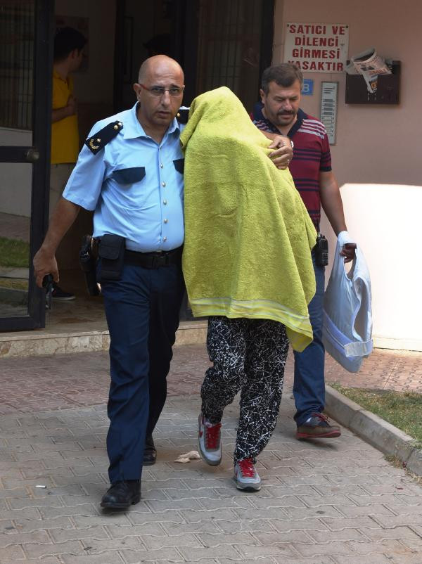 Antalya'da sıcak saatler eşi ve çocuğunu rehin alıp... - Resim: 4