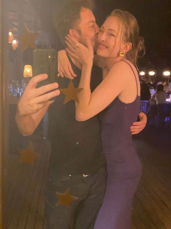 Taze aşka nazar değdi! Yasemin Kay Allen ve Tolga Güleç çiftinden üzen haber - Resim: 1