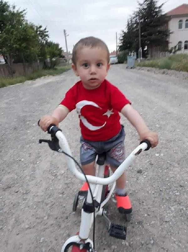 Kayseri'de sevgilisinin oğlunu döverek öldüren Harun Sezer: Alperen'i annesi ile gömdük - Resim: 0