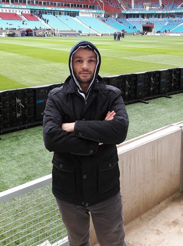 Trabzon'da minibüs ve otomobil kafa kafaya çarpıştı! Acı haber geldi - Resim: 1