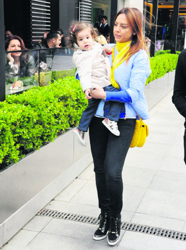 Ebru Gündeş'le Reza Zarrab New York'ta birbirine girdi! Kıyamet koptu - Resim: 4