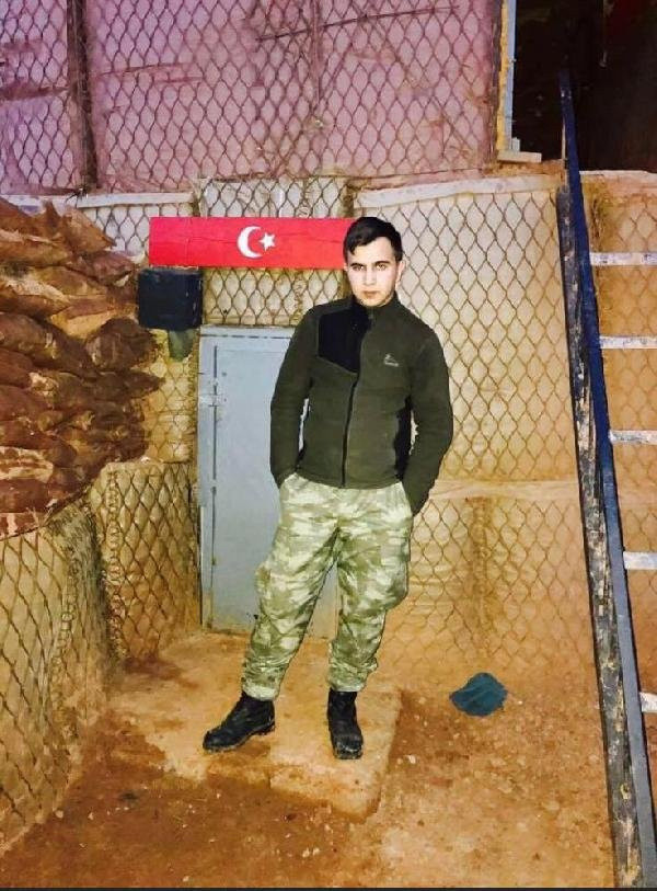 Hakkari şehitlerinin isimleri belli oldu! Birinin yaşamı büyük dramlarla dolu - Resim: 2