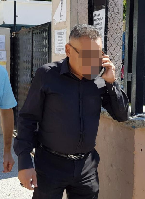 Derse alkollü geldiği iddia edilen öğretmen açığa alındı - Resim: 0