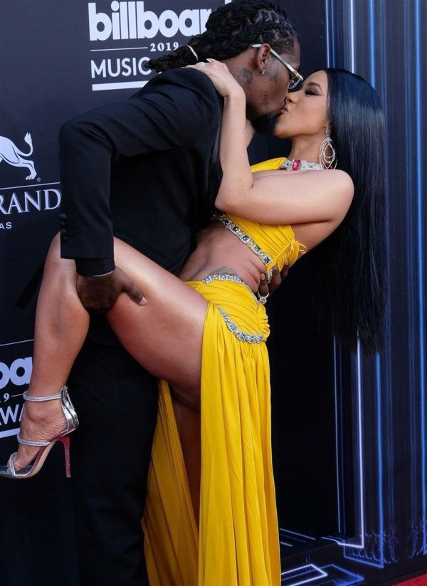 Cardi B'nin Türk hayranı için yaptığı sosyal medyayı salladı - Resim: 3