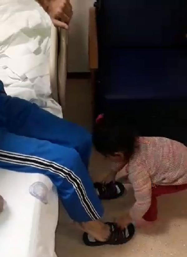 Yüz nakli olan Recep Sert hastanelik oldu en büyük yardımcısı bakın kim? - Resim: 3