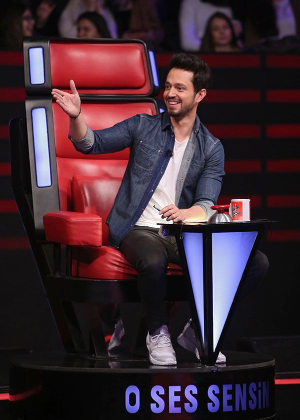 Murat Boz O Ses Türkiye'den ayrılıyor mu? Acun Ilıcalı değişikliği açıkladı - Resim: 1