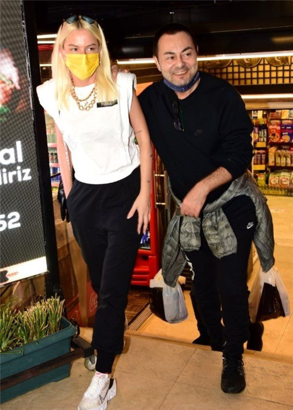 Serdar Ortaç'tan Ermenistan'a sert tepki: Başındaki adam ruh hastası - Resim: 1