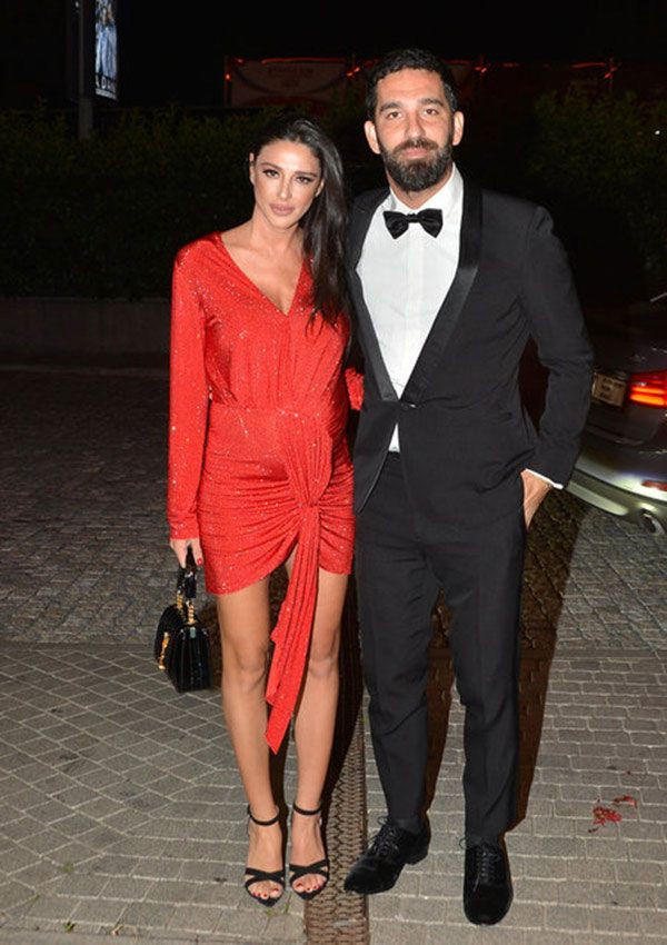 Arda Turan'ın eşi Aslıhan Doğan ilk ke  konuştu! Seçil Erzan'a 13 milyon 900 bin dolar kaptırmıştı - Resim: 3