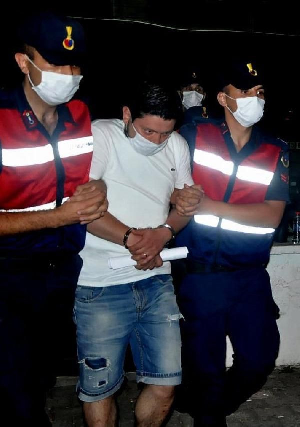 Pınar Gültekin'in annesinden olay iddia: Kameralara baktım tek kişi değil - Resim: 2