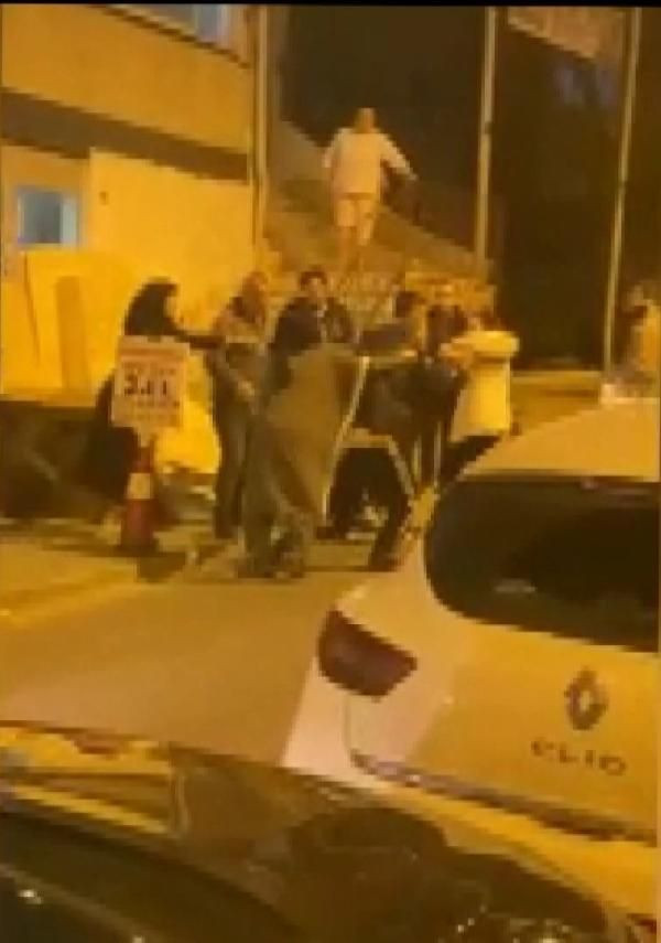 Güngören'de yaşandı! İş arkadaşını takip edip evinin önünde taciz etti - Resim: 1