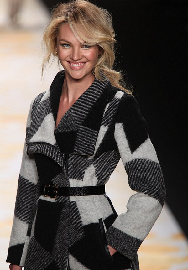 Ünlü model moda haftasının açılışına damga vurdu! - Resim: 3