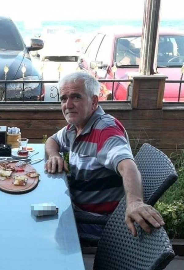 İstanbul'da yolda aracını tamir ediyordu! Feci şekilde can verdi - Resim: 1