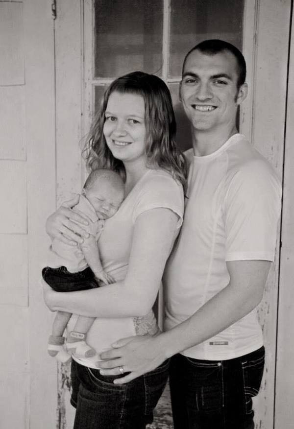 Genç kadının hayatı bu fotoğraftan sonra yerle bir oldu! - Resim: 3