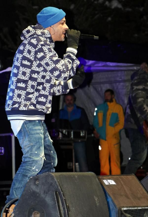 Ünlü rapçi Ceza eksi yedi dereceye meydan okudu hem coştu hem coşturdu - Resim: 2