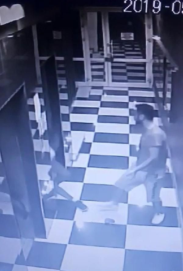 Asansör boşluğuna ölümüne itmişti! O öğretim görevlisi serbest kaldı - Resim: 1