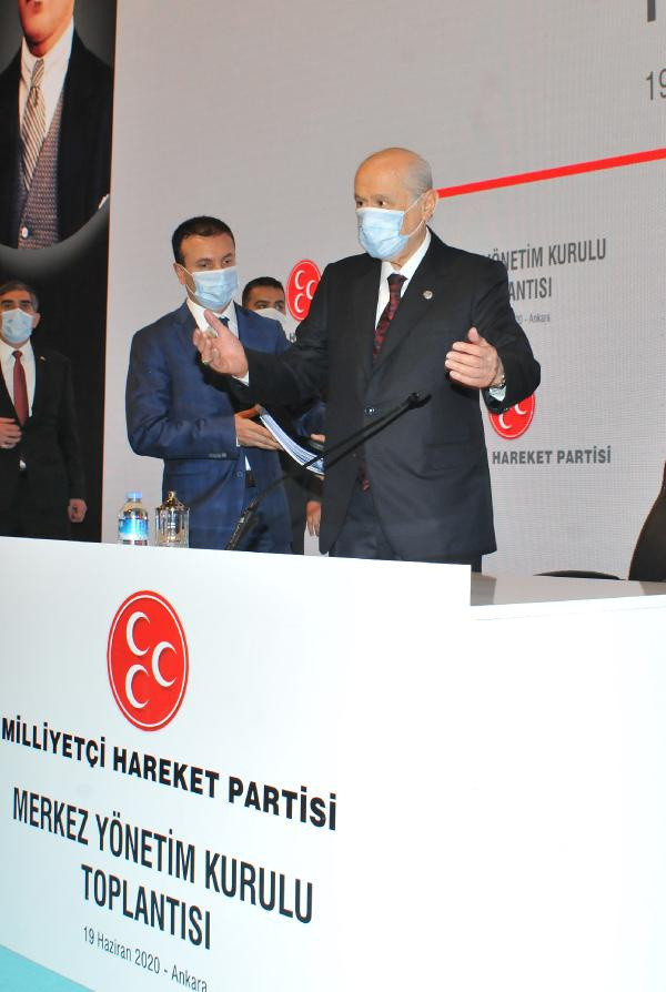 Bahçeli'den zamanında seçim vurgusu: Şeytana külahını ters giydirecektir - Resim: 0