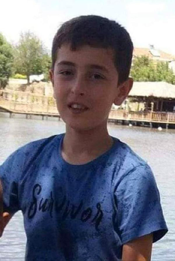 Denizli'de 11 yaşındaki çocuğun ipte asılı cesedi bulundu - Resim: 1