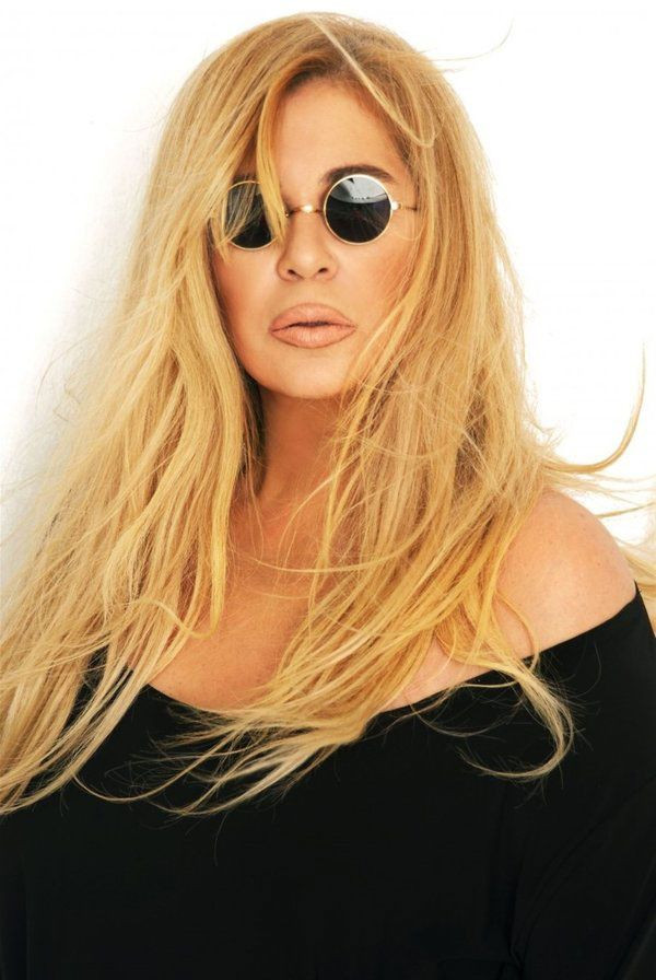 Ünlü şarkıcı Zerrin Özer müziğe geri döndü! Klip çektiği mekan yankı uyandırdı - Resim: 3