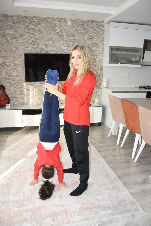 Türk sporunun örnek annesi Göksu Üçtaş Şanlı - Resim: 2