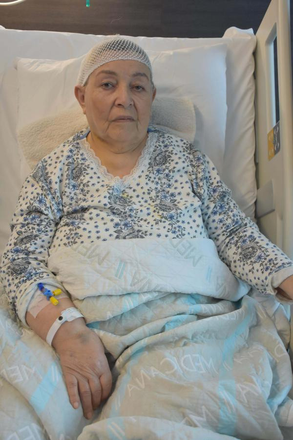 İzmir'de 'delirten hastalık'ta 5 dişinden oldu! Elini yüzüne değdiremiyor - Resim: 0